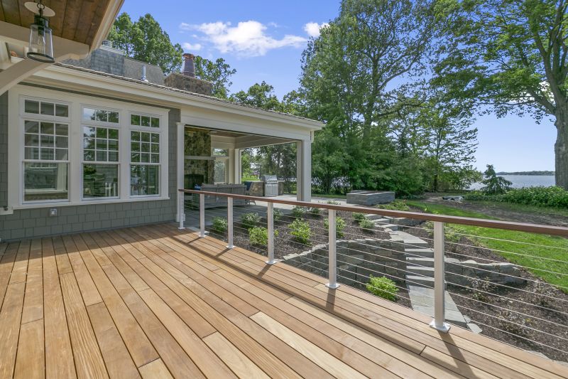 Deck Railing Installation in Kansas City, KS