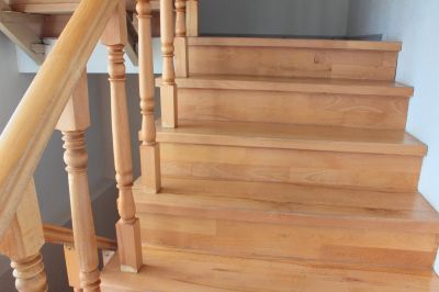 Custom Wood Railings